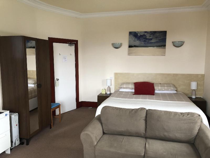 The Bowmore House Bed & Breakfast image