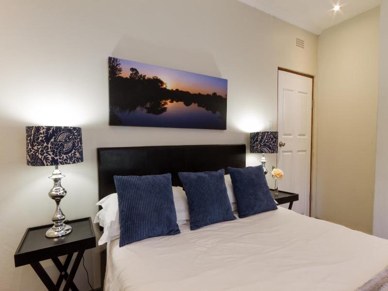The Pecan Tree image