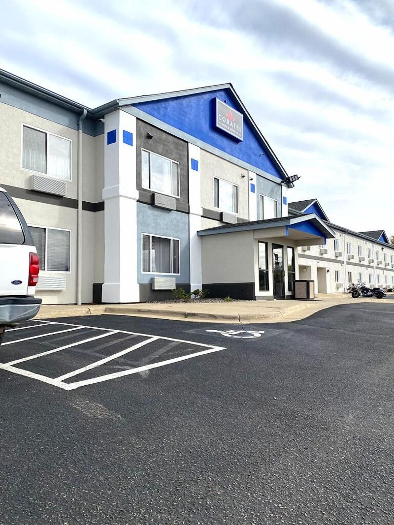 Sky-Palace Inn & Suites Northfield image