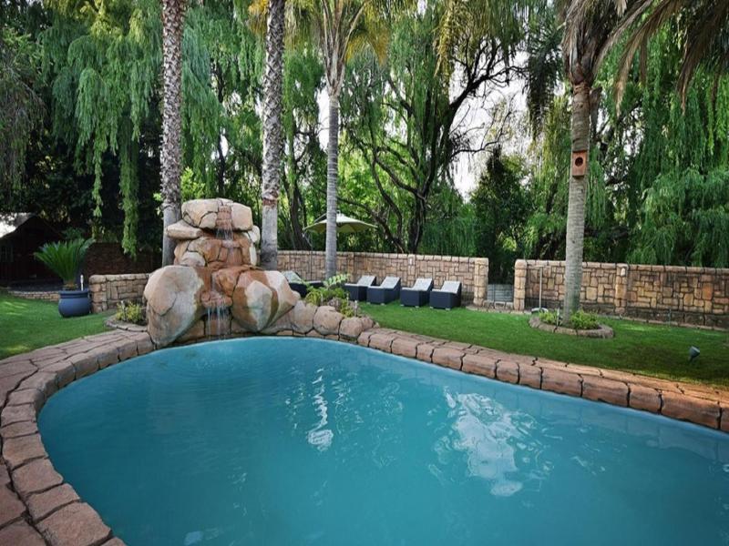Villa Schreiner Guest House image