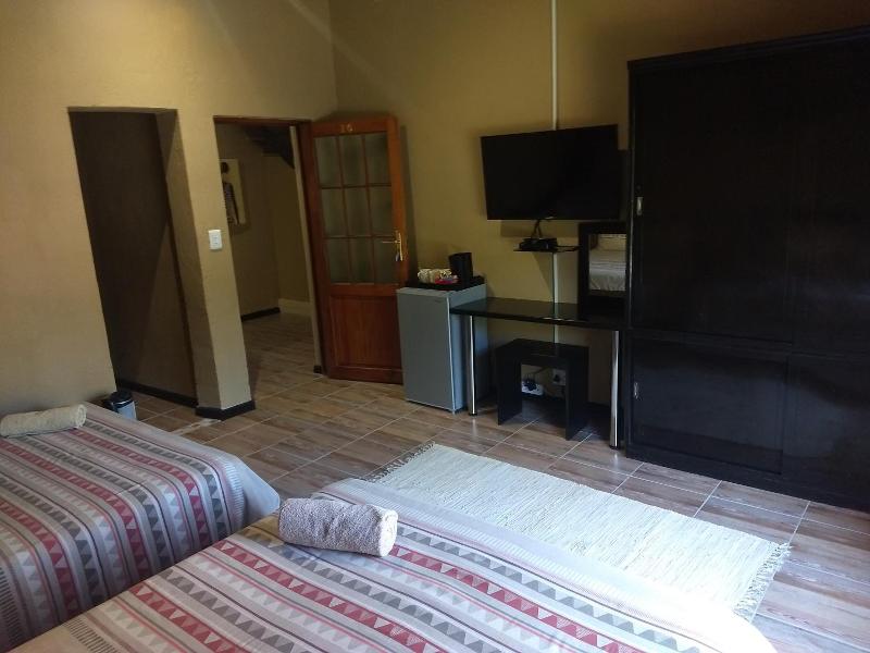 Villa Schreiner Guest House image