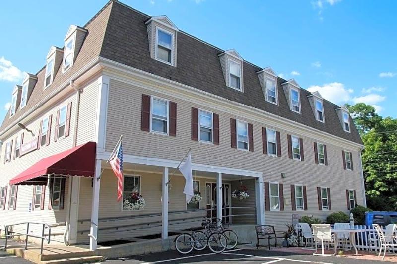 Westborough Inn image