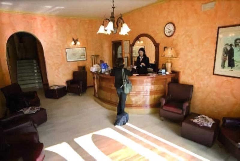 Hotel Brixellum image