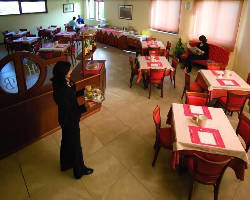Hotel Brixellum image