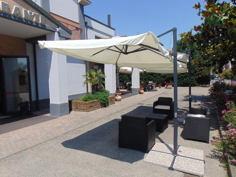 Hotel Brixellum image