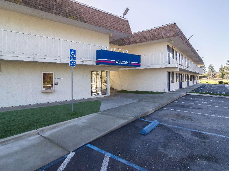Motel 6 Oroville, CA image