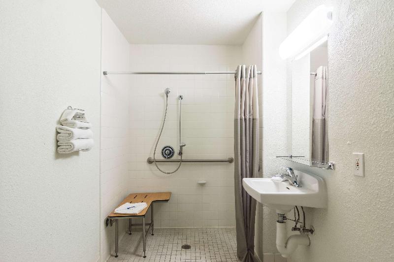 Motel 6 Oroville, CA image