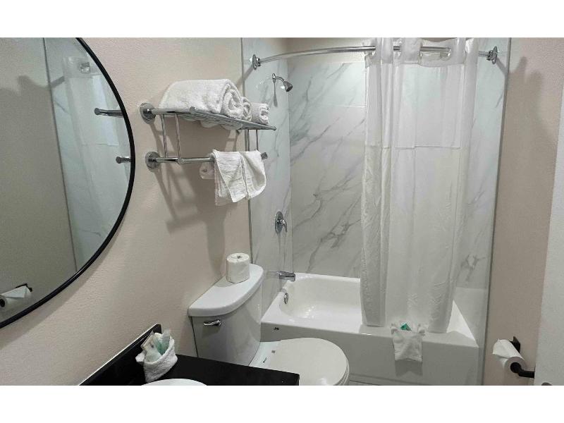 Studio 6 Suites Cameron Park, CA - Folsom image