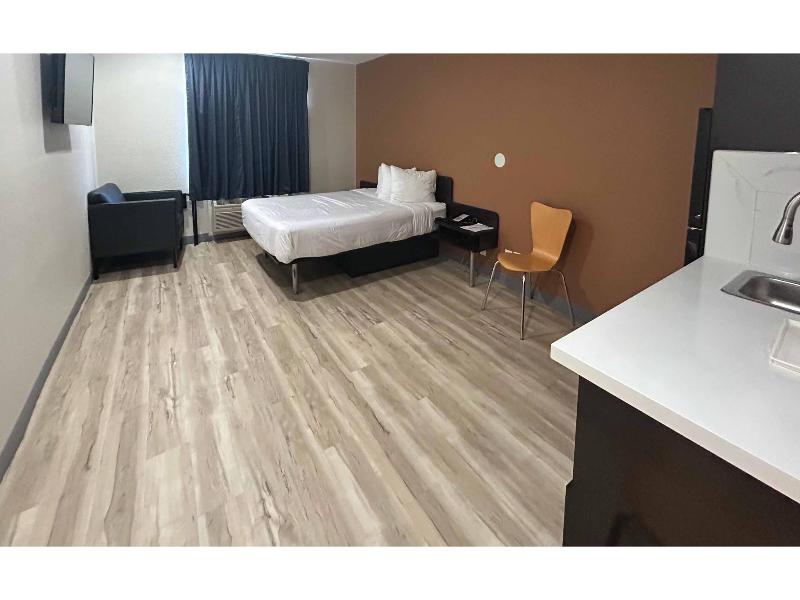Studio 6 Suites Cameron Park, CA - Folsom image