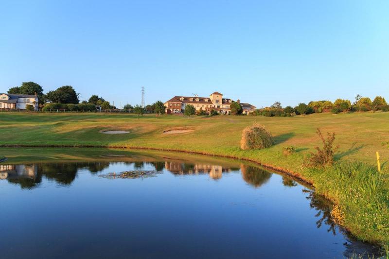 Bowood Park Hotel image