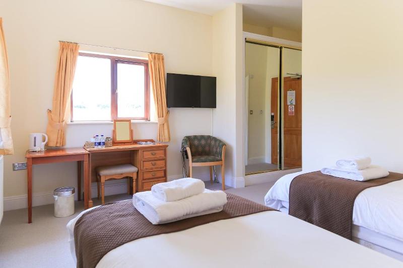 Bowood Park Hotel image