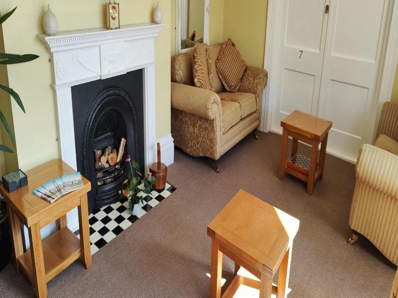 Brooke House image