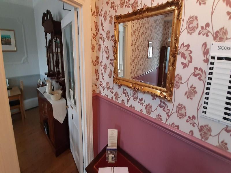 Brooke House image