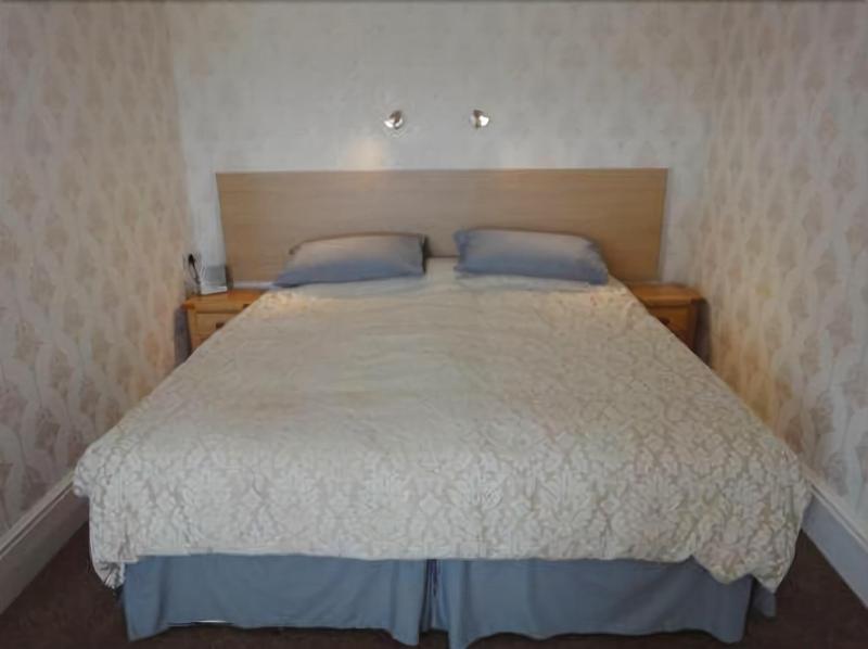Brooke House image