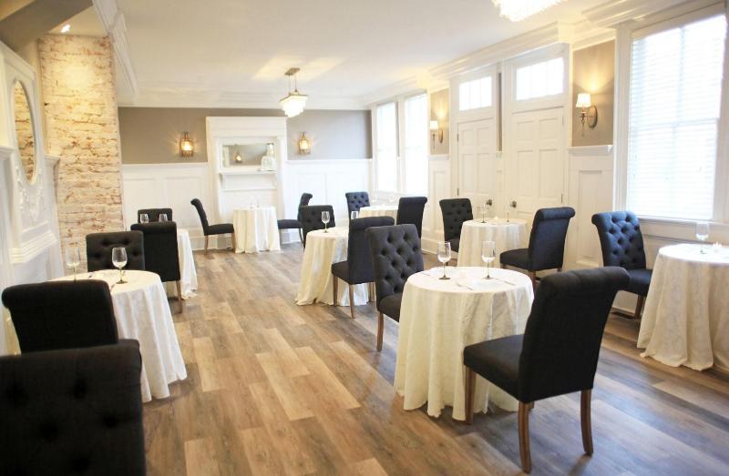 Hotel Laurance image