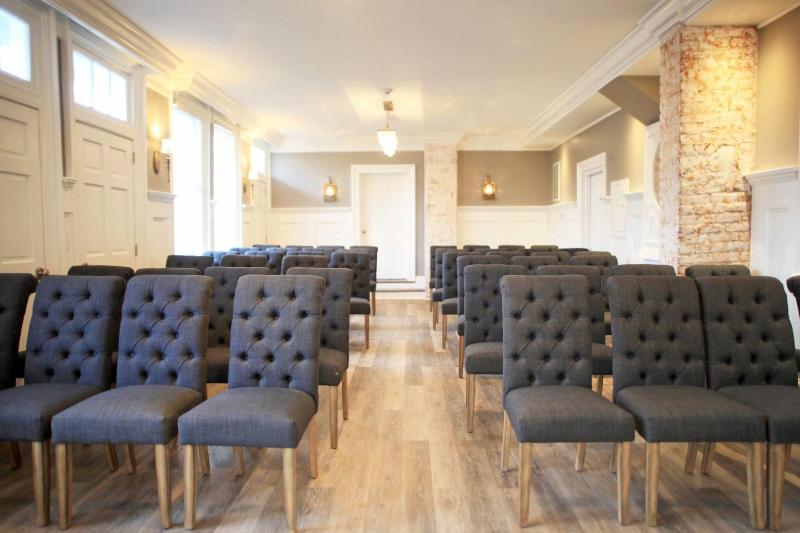 Hotel Laurance image