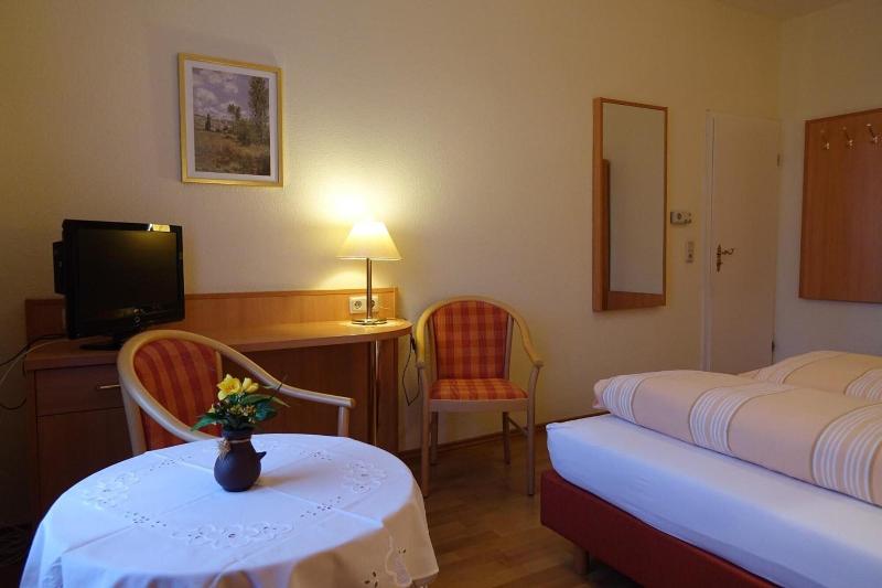 Pension Am Nicolaiplatz image
