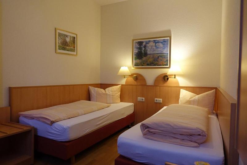 Pension Am Nicolaiplatz image