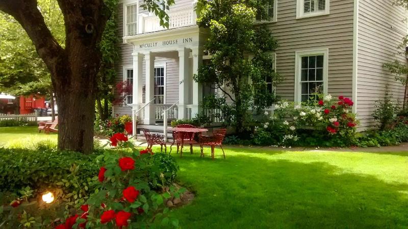 Mccully House Inn — main photo