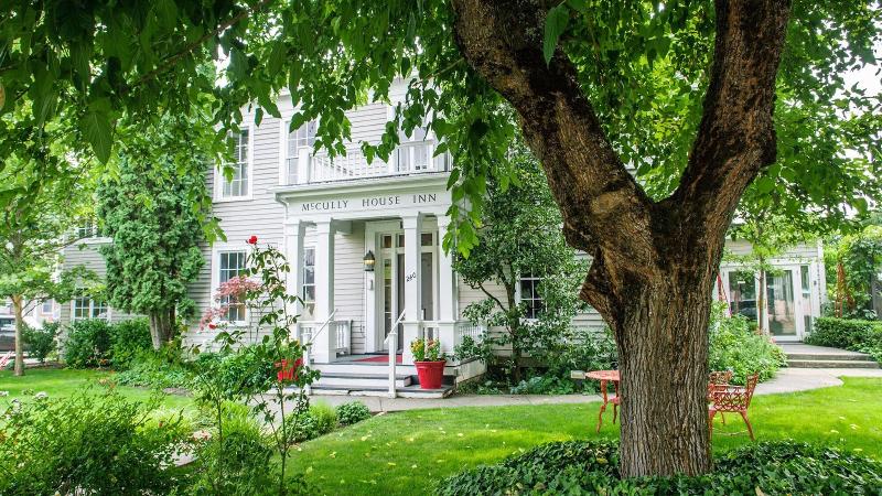 Mccully House Inn — photo 4