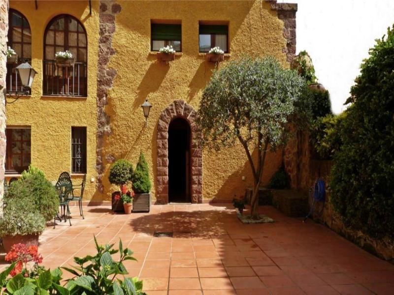 Cal Crispí image