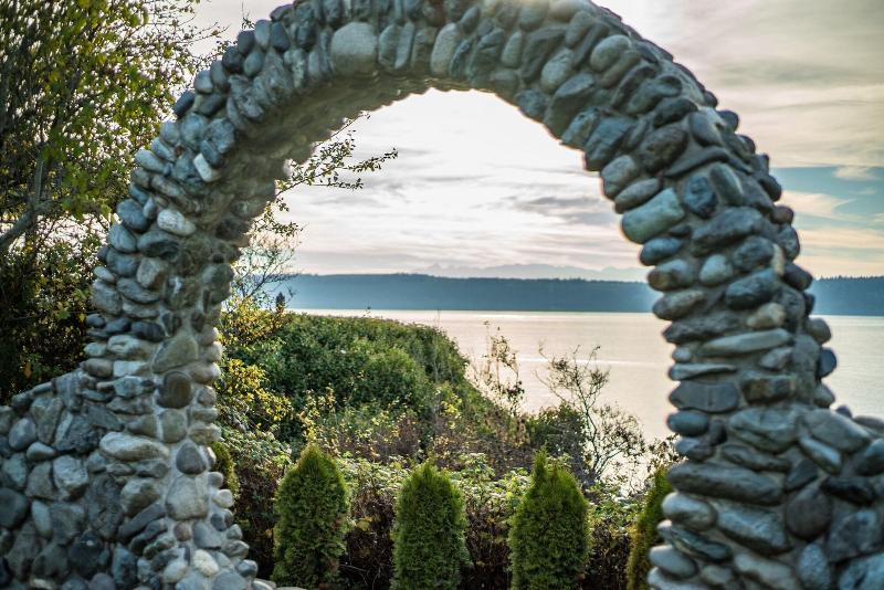 Camano Island Inn image