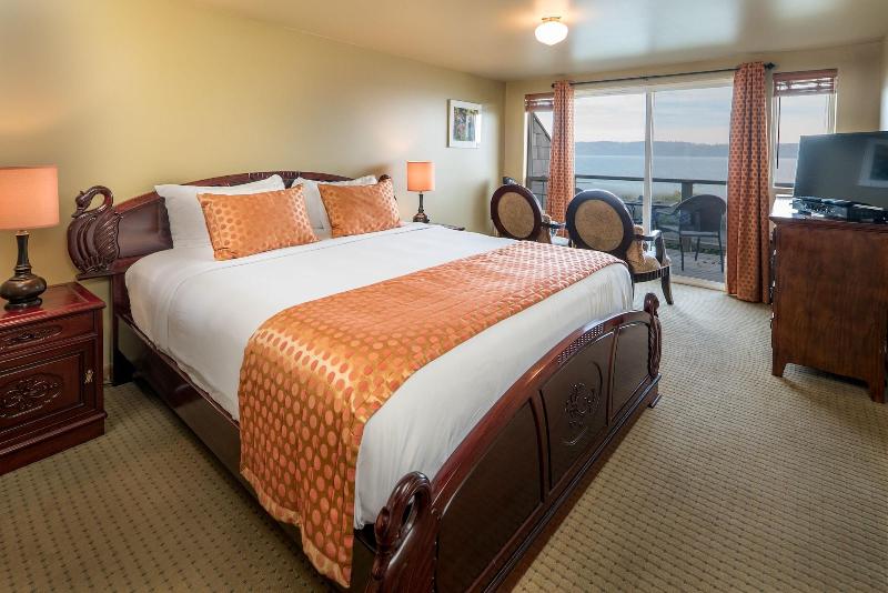 Camano Island Inn image
