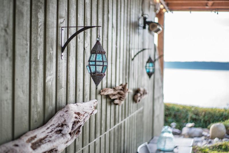 Camano Island Inn image