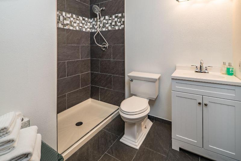 Camano Island Inn image