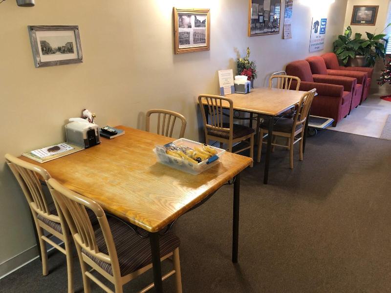 Simple Rewards Inn Shelbina image 1