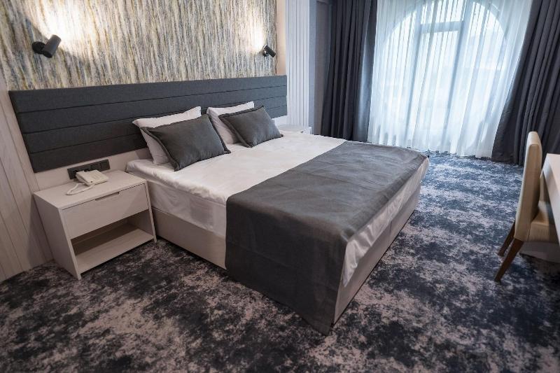 Burc Best Hotel image