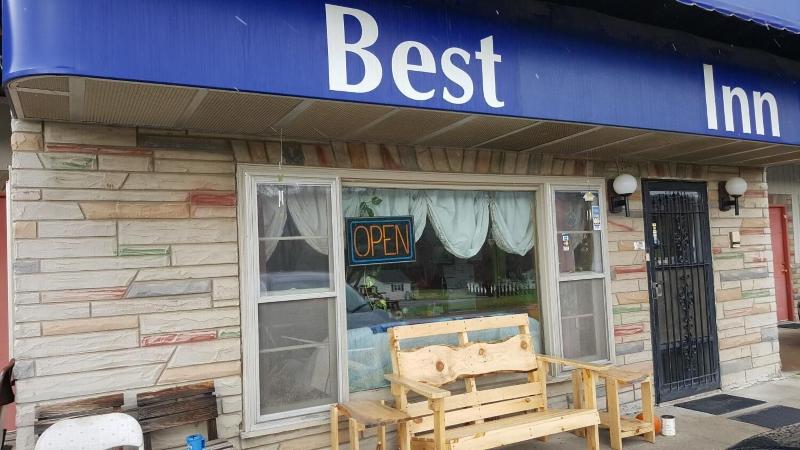 Best Inn image