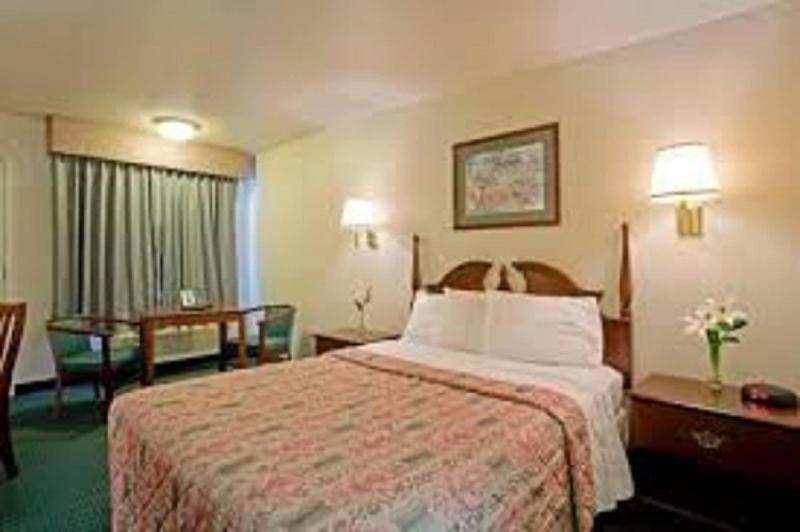Best Inn image