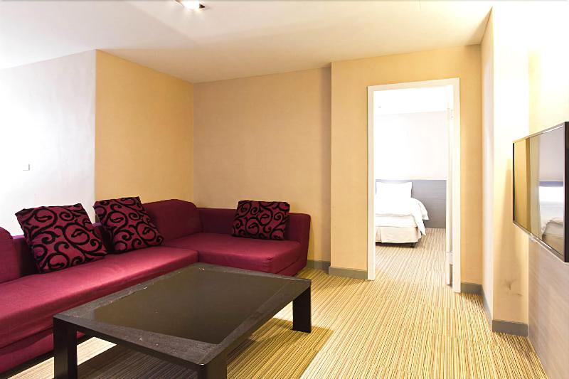 Haifu Hotel & Suites image
