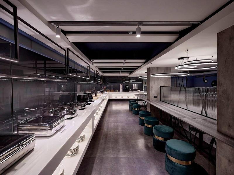 Haifu Hotel & Suites image