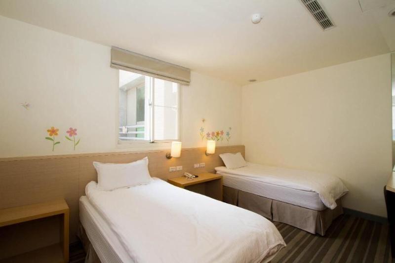 Haifu Hotel & Suites image