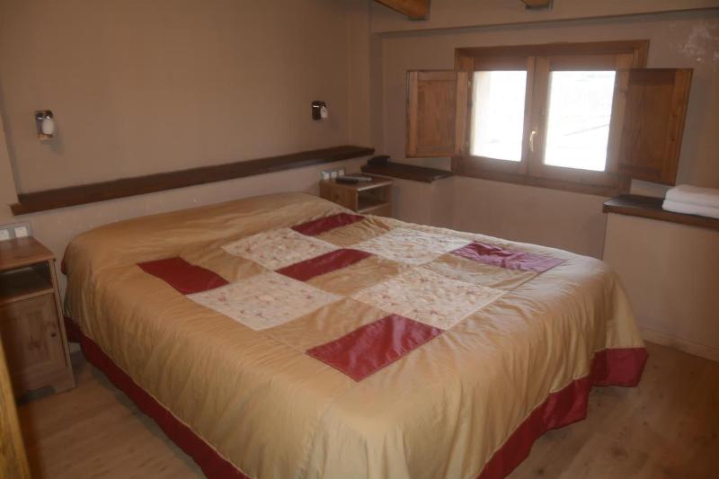 Mas Taniet image