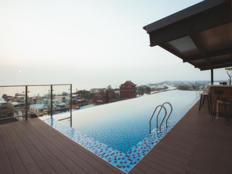 Fangliao Hotel image