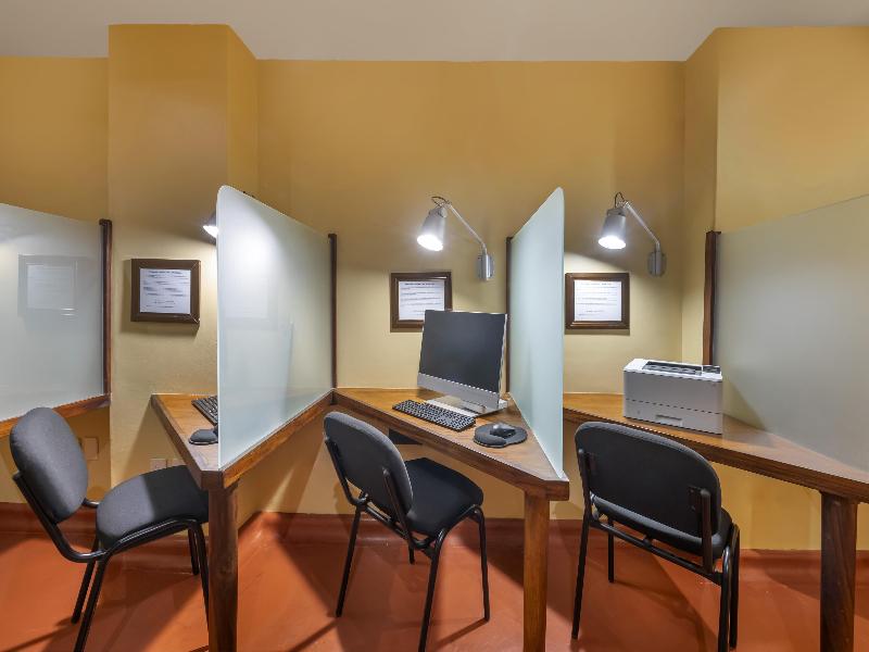 Hilton Grand Vacations Club Zihuatanejo image