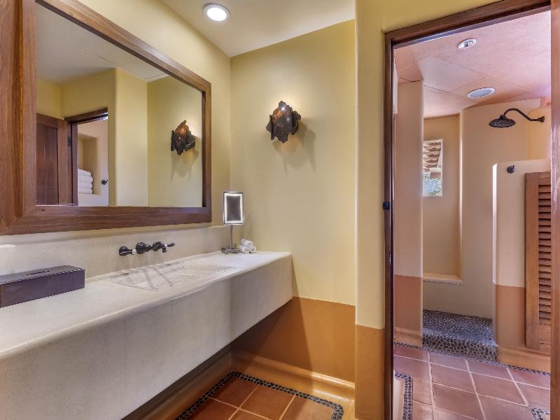 Hilton Grand Vacations Club Zihuatanejo image