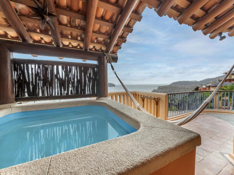 Hilton Grand Vacations Club Zihuatanejo image
