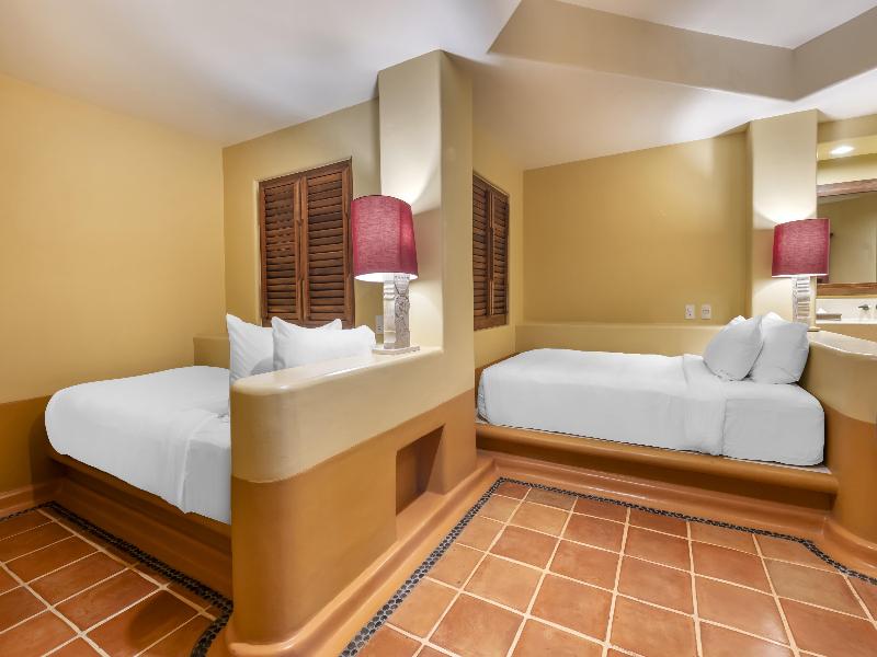 Hilton Grand Vacations Club Zihuatanejo image
