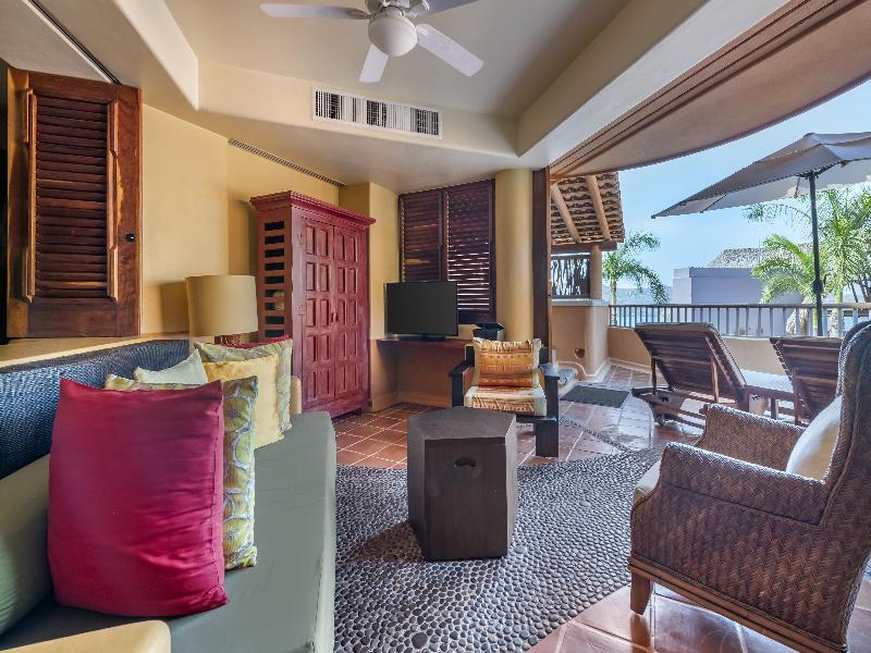 Hilton Grand Vacations Club Zihuatanejo image