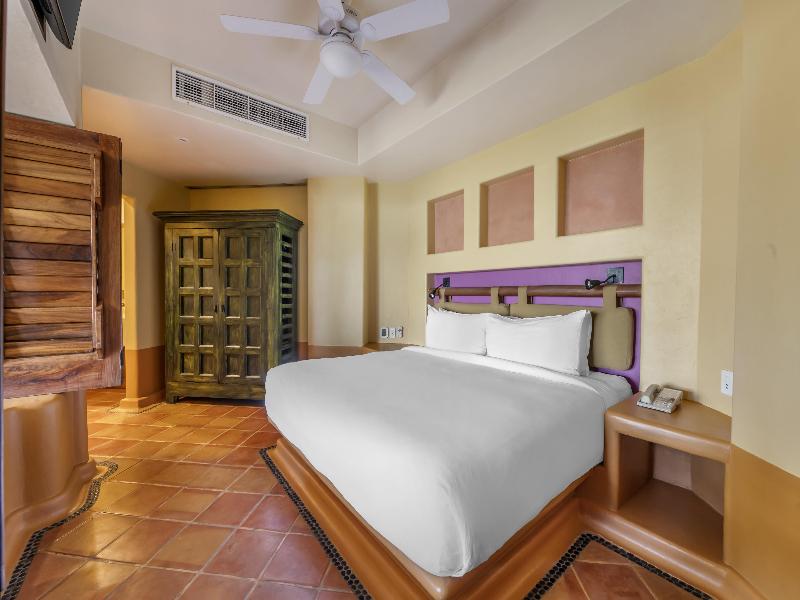 Hilton Grand Vacations Club Zihuatanejo image