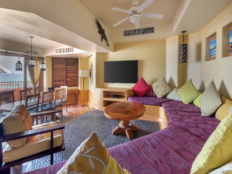 Hilton Grand Vacations Club Zihuatanejo image
