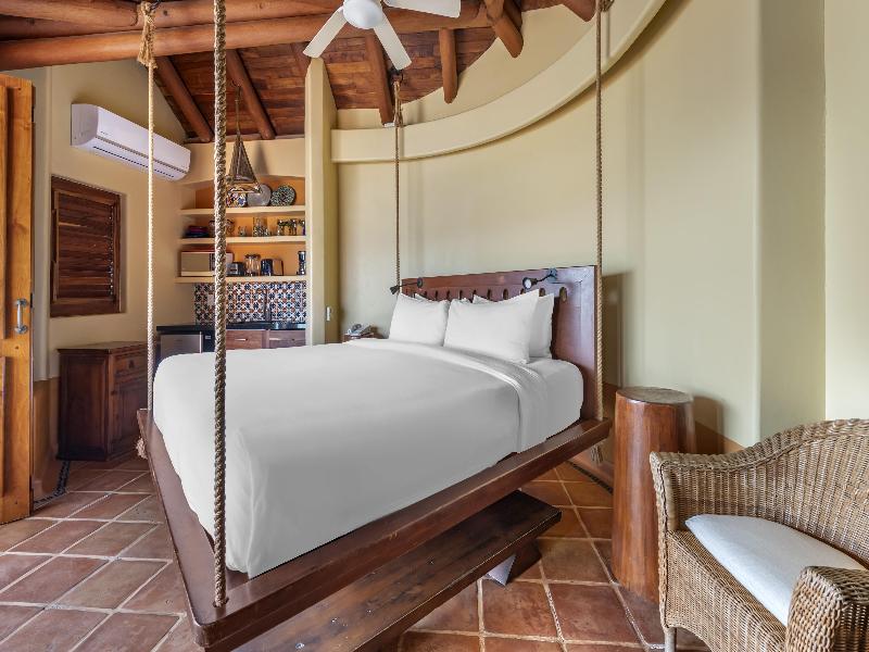 Hilton Grand Vacations Club Zihuatanejo image