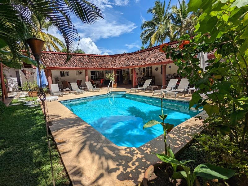 Villa Botero By Casa Mojito Bed And Breakfast image