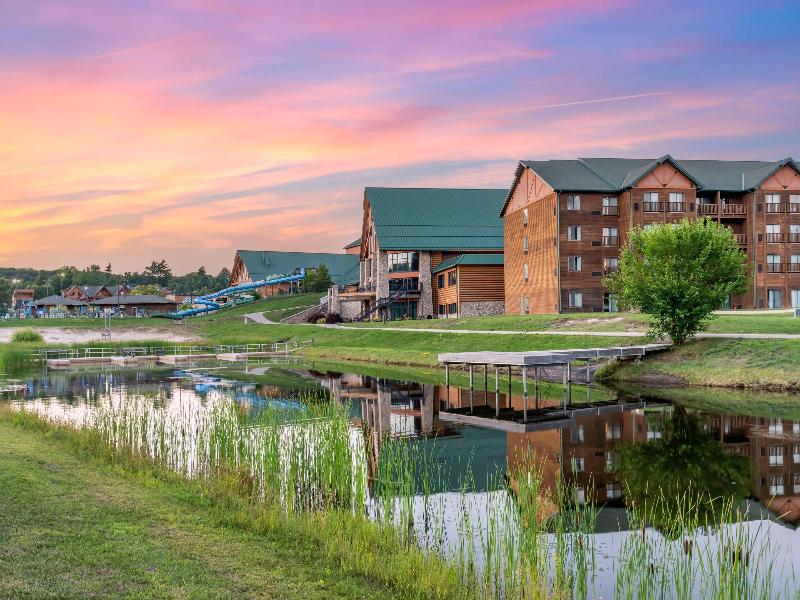 Three Bears Resort image