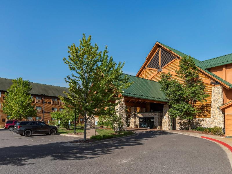 Three Bears Resort image