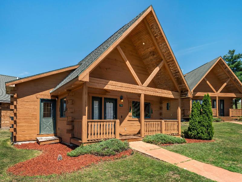 Three Bears Resort image